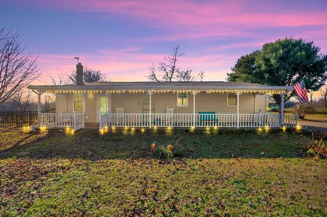 242 Union Ridge Rd, Wartrace, TN 37183