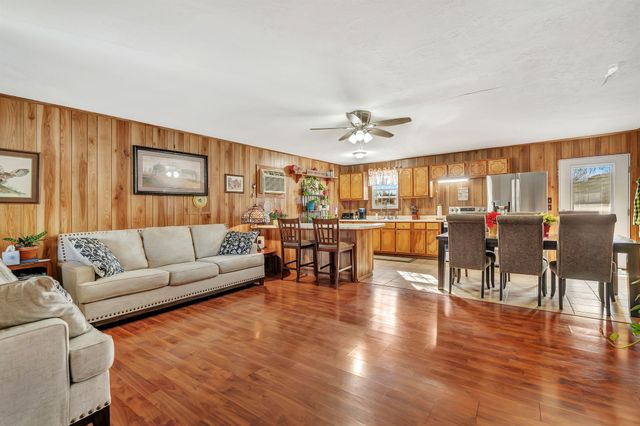 242 Union Ridge Rd, Wartrace, TN 37183