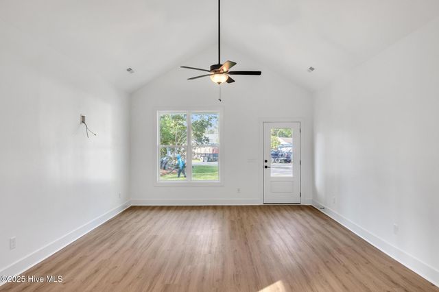 1134 Watts Landing Road, Hampstead, NC 28443