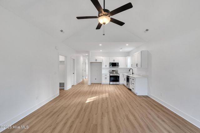 1134 Watts Landing Road, Hampstead, NC 28443