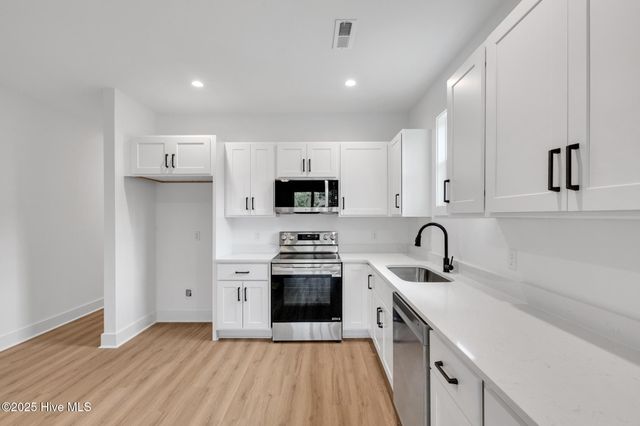 1134 Watts Landing Road, Hampstead, NC 28443