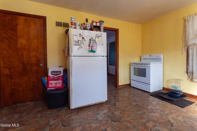 414 Reynolds Road, Moreau, NY 12828