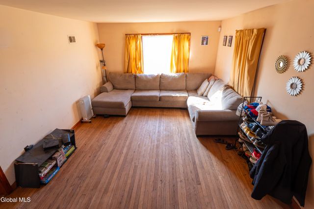 414 Reynolds Road, Moreau, NY 12828