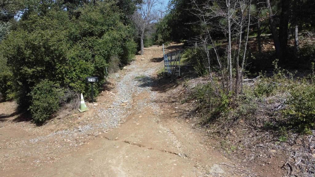 Image 3 of property listing at 2716 Payson Dr, Julian, CA 92036