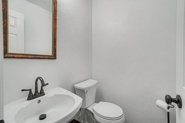 2134 Gemini Street, Houston, TX 77058