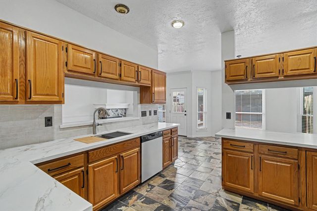 2134 Gemini Street, Houston, TX 77058