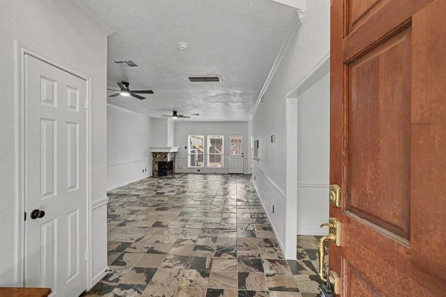 2134 Gemini Street, Houston, TX 77058