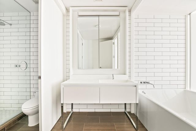 15 William St Apt 11F, New York City, NY 10005