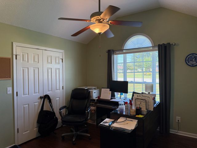 110 Kitty Meyer Ln, Loretto, TN 38469