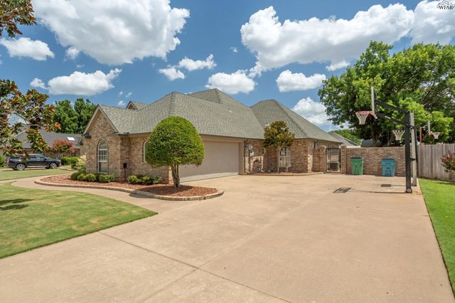 1106 PHEASANT LANE, Burkburnett, TX 76354
