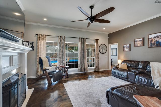 1106 PHEASANT LANE, Burkburnett, TX 76354
