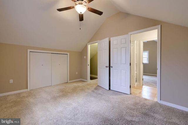 120 LANCASTER AVE, Strasburg, PA 17579