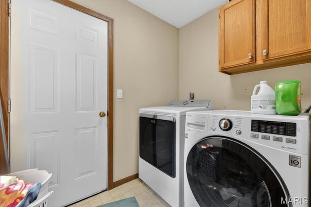 586 Monty View, Washington, MO 63090