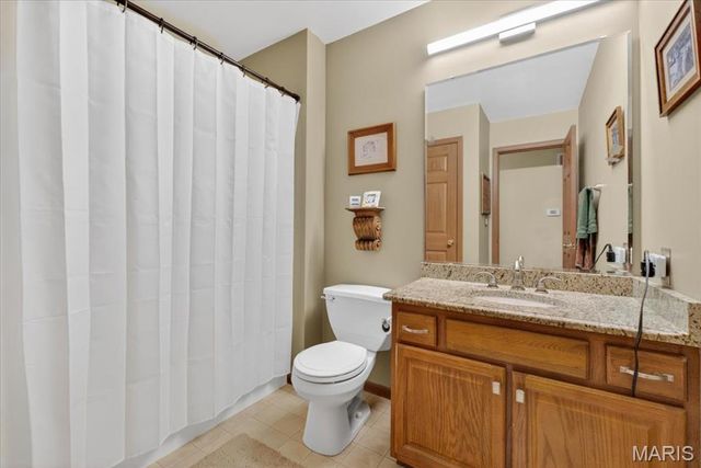 586 Monty View, Washington, MO 63090