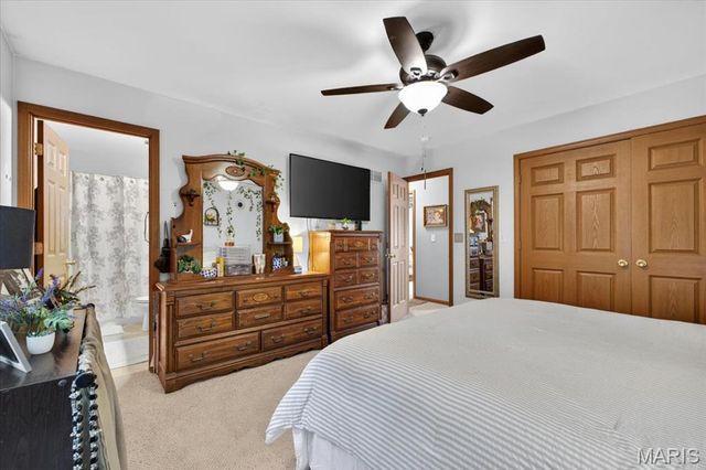 586 Monty View, Washington, MO 63090