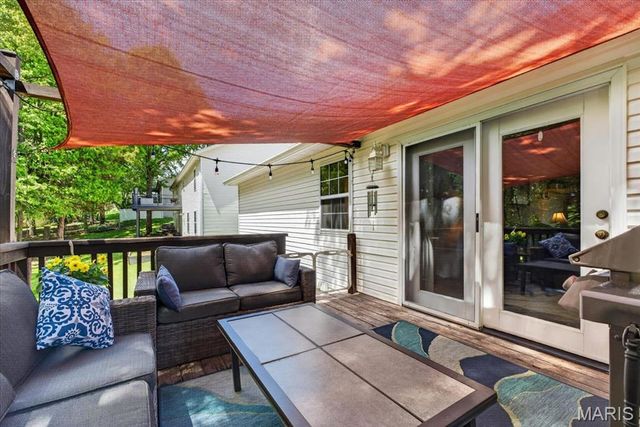 586 Monty View, Washington, MO 63090