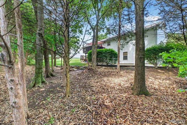 586 Monty View, Washington, MO 63090