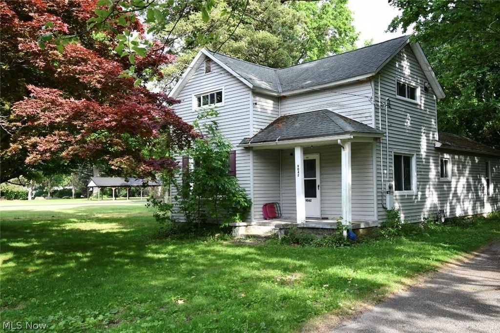 9042 Lake Shore Boulevard, Mentor, OH 44060