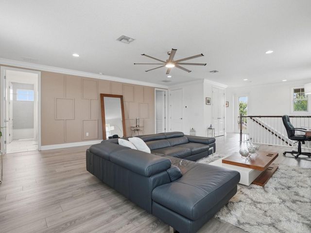 9448 MERE PARKWAY, Orlando, FL 32832