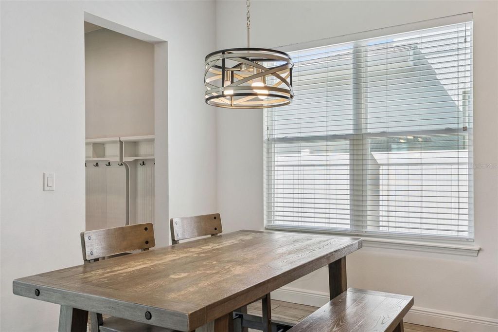 Image 15 of property listing at 7212 DESERT MANDARIN STREET, Winter Garden, FL 34787