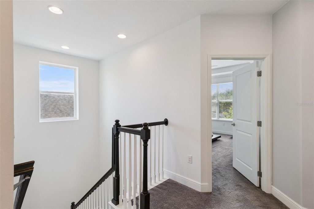 Image 20 of property listing at 7212 DESERT MANDARIN STREET, Winter Garden, FL 34787