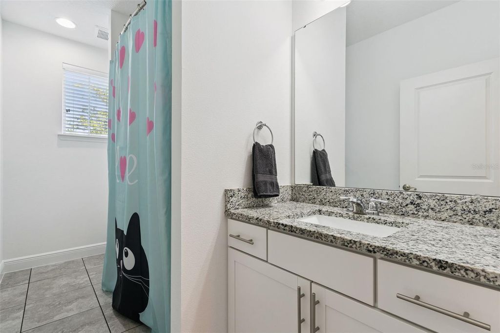 Image 22 of property listing at 7212 DESERT MANDARIN STREET, Winter Garden, FL 34787