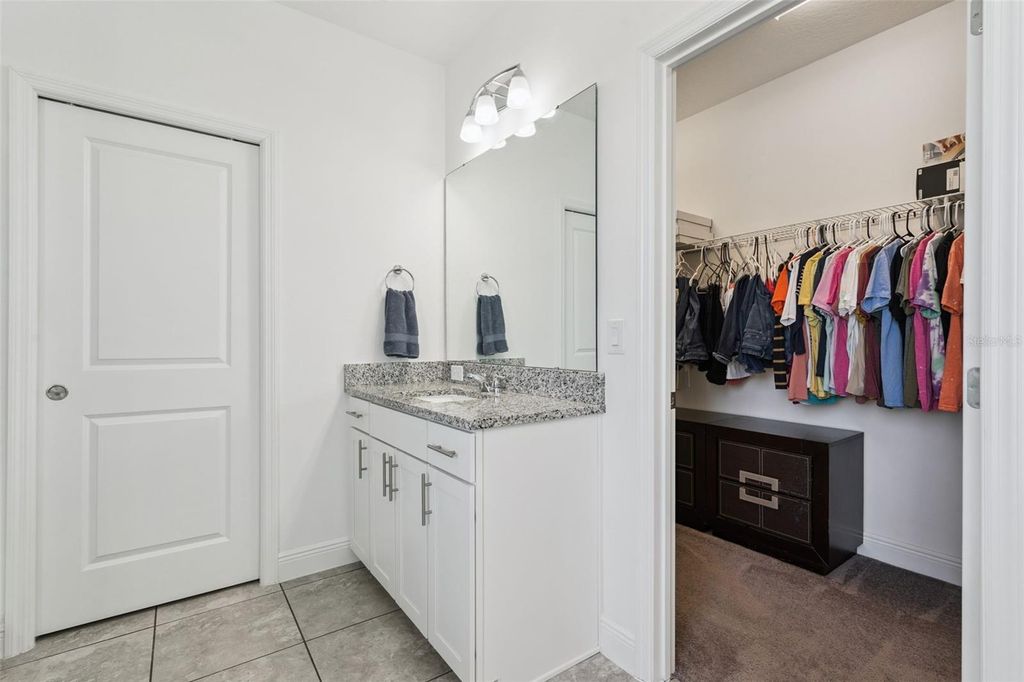 Image 31 of property listing at 7212 DESERT MANDARIN STREET, Winter Garden, FL 34787