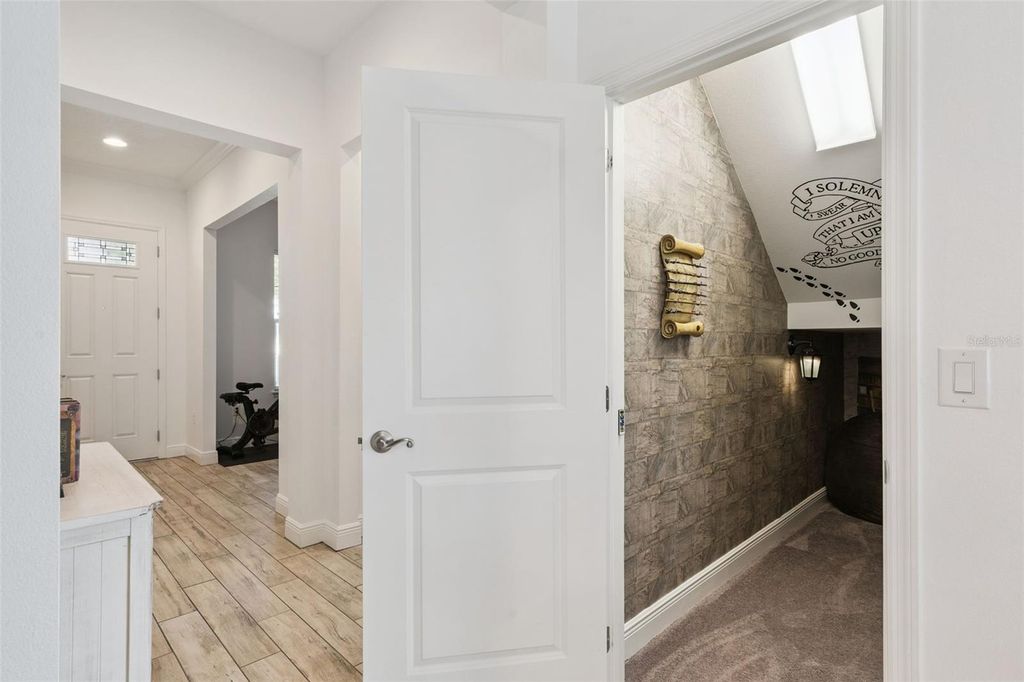 Image 9 of property listing at 7212 DESERT MANDARIN STREET, Winter Garden, FL 34787