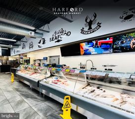 6800 HARFORD RD, Baltimore, MD 21234