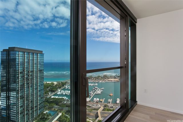 333 Ward Avenue 3706, Honolulu, HI 96814