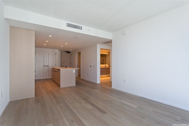333 Ward Avenue 3706, Honolulu, HI 96814