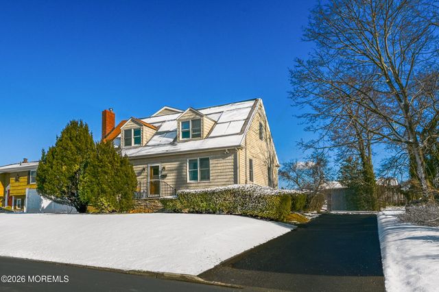 12 Thompson Avenue, Leonardo, NJ 07737