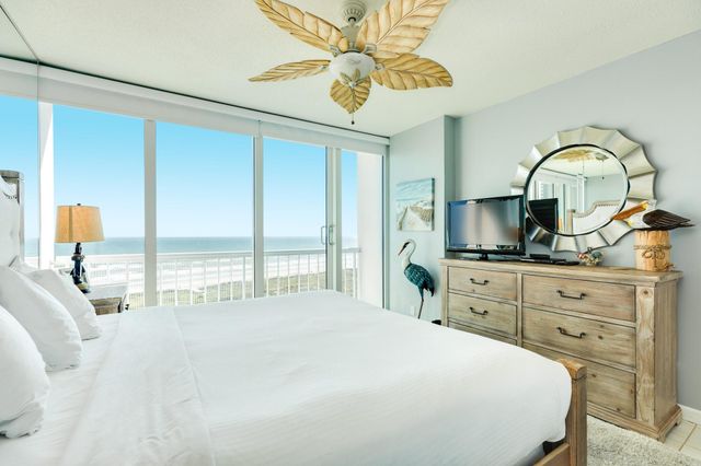 1401 E Beach Drive 811, Galveston, TX 77550