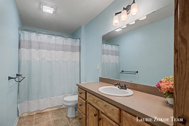 1062 Kensington Street, Grand Rapids, MI 49534