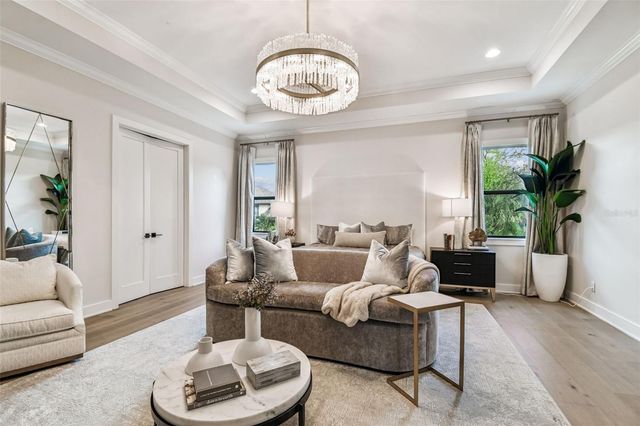 4111 W SWANN AVENUE, Tampa, FL 33609