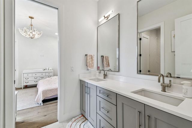 4111 W SWANN AVENUE, Tampa, FL 33609