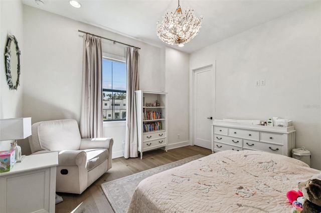 4111 W SWANN AVENUE, Tampa, FL 33609