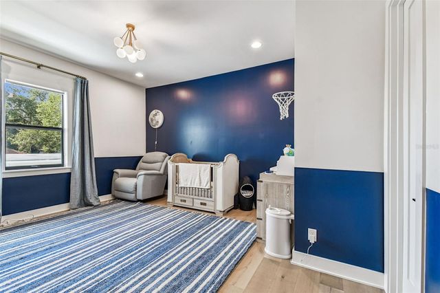 4111 W SWANN AVENUE, Tampa, FL 33609