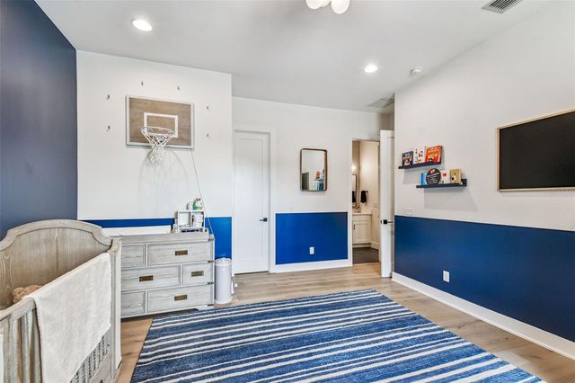 4111 W SWANN AVENUE, Tampa, FL 33609