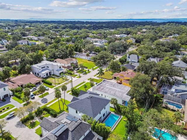 4111 W SWANN AVENUE, Tampa, FL 33609