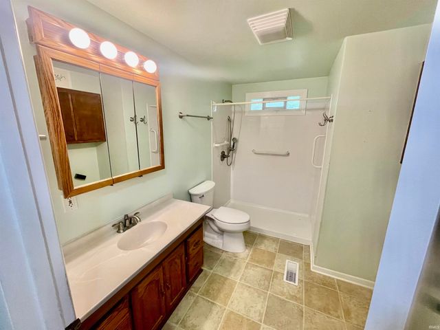 1810 N Tyland Boulevard, New Haven, IN 46774