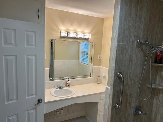 2405 Avenue S, Huntsville, TX 77340