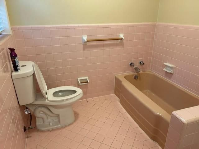 2405 Avenue S, Huntsville, TX 77340