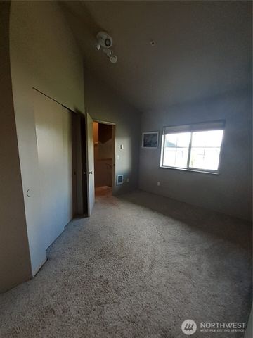 6304 BARSTOW SE #7, Lacey, WA 98513