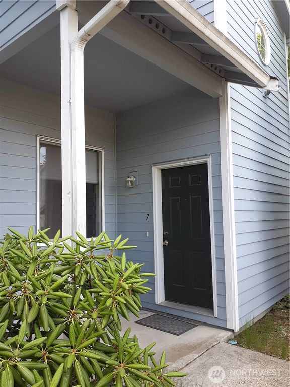 6304 BARSTOW SE #7, Lacey, WA 98513