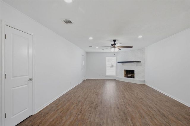 78 E End Avenue E, Sulphur, LA 70663