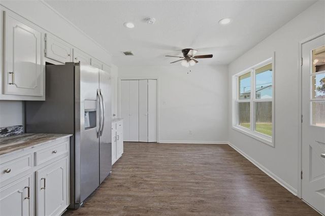 78 E End Avenue E, Sulphur, LA 70663