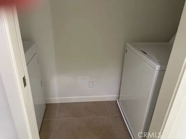 111 Holly Springs, Irvine, CA 92618