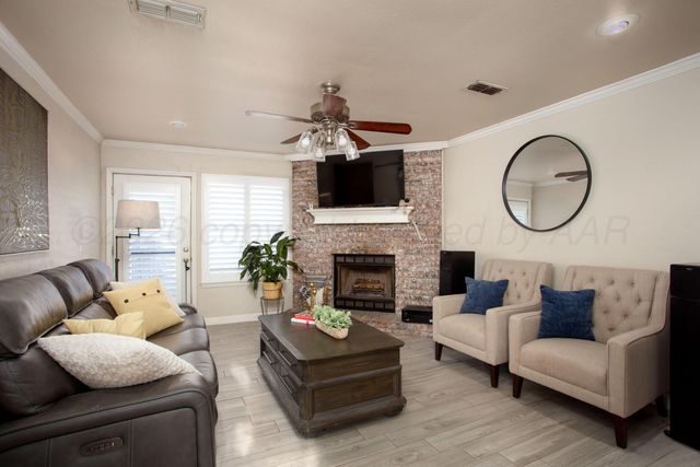 6304 S FANNIN Street, Amarillo, TX 79118