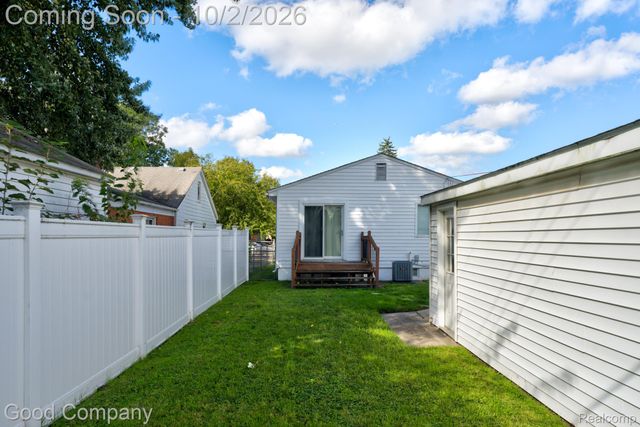 6545 Madison Street, Taylor, MI 48180